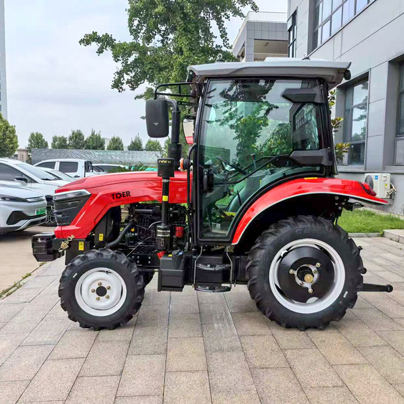 Kompakttraktor mit 35 PS und Kabine für den Obstbau