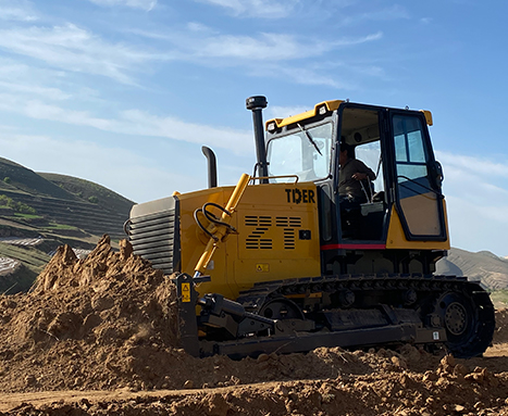 How to Choose the Right Bulldozer for Earthmoving